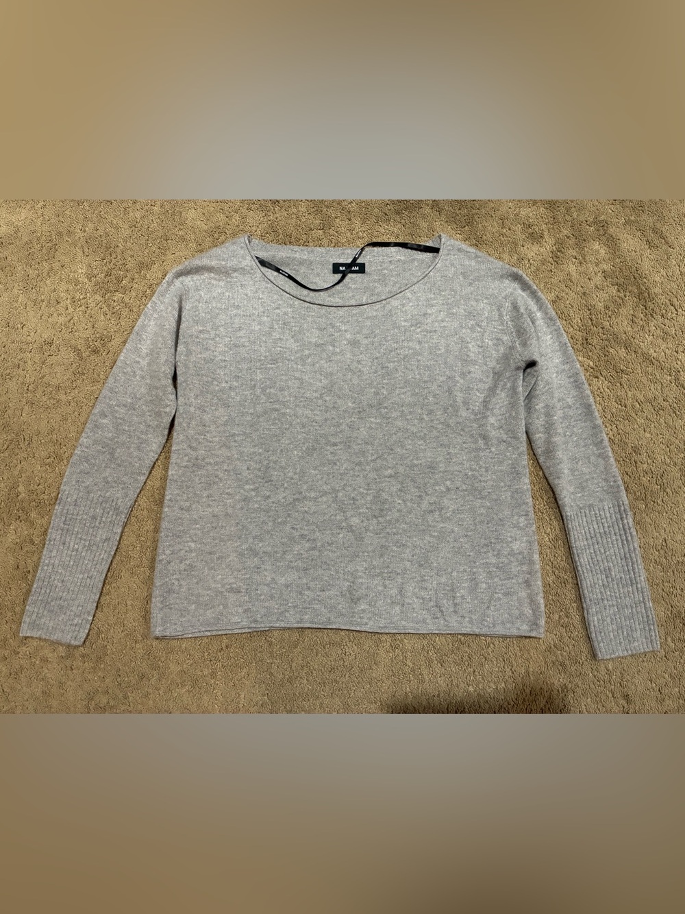 Naadam Women’s 100% Cashmere Sweater Gray Long Sleeve Pullover Size M Rolled Hem